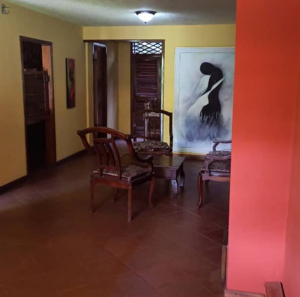 En Venta Amplia Casa en Urb. La Esmeralda San Diego Edo Carabobo